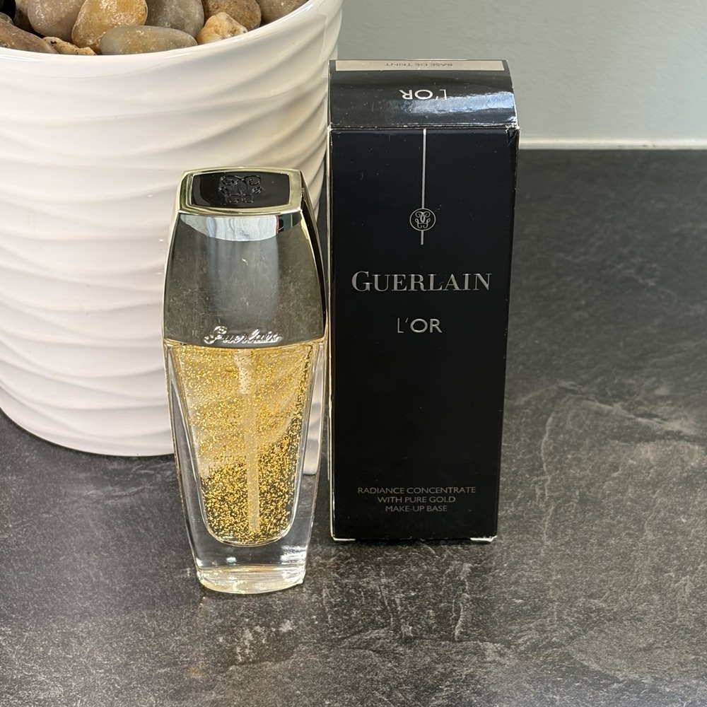 NEW Guerlain L'Or  Radiance Concentrate With PURE GOLD Make Up Base 1 oz / 30 mL